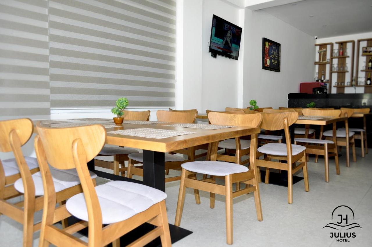 Julius Hotel 골렘 외부 사진