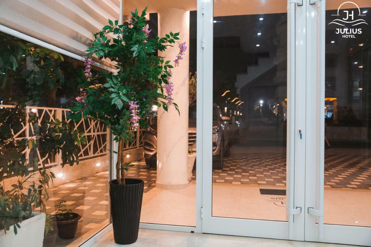 Julius Hotel 골렘 외부 사진
